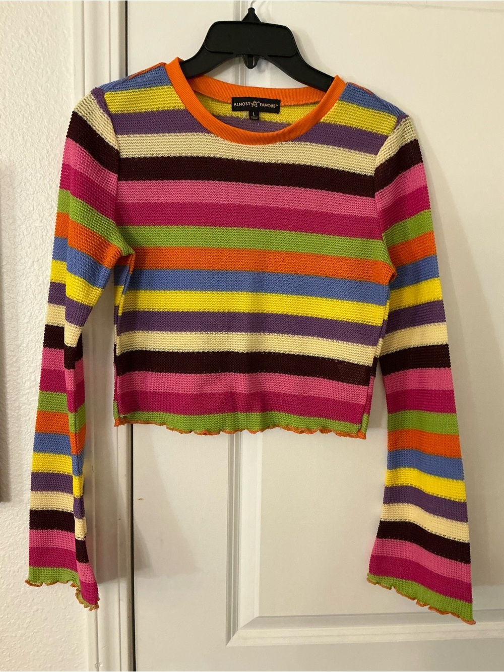 🔥 Almost Famous Women L Colorful Striped Knit Crop Top Long Sleeve Lettuce Hem